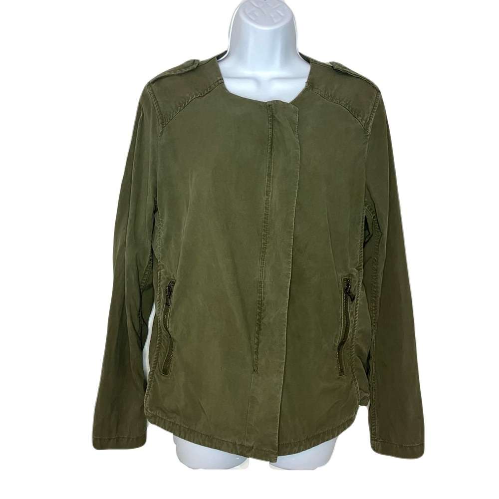 GAP Mock Neck Zip Front Utility Jacket in Army Green